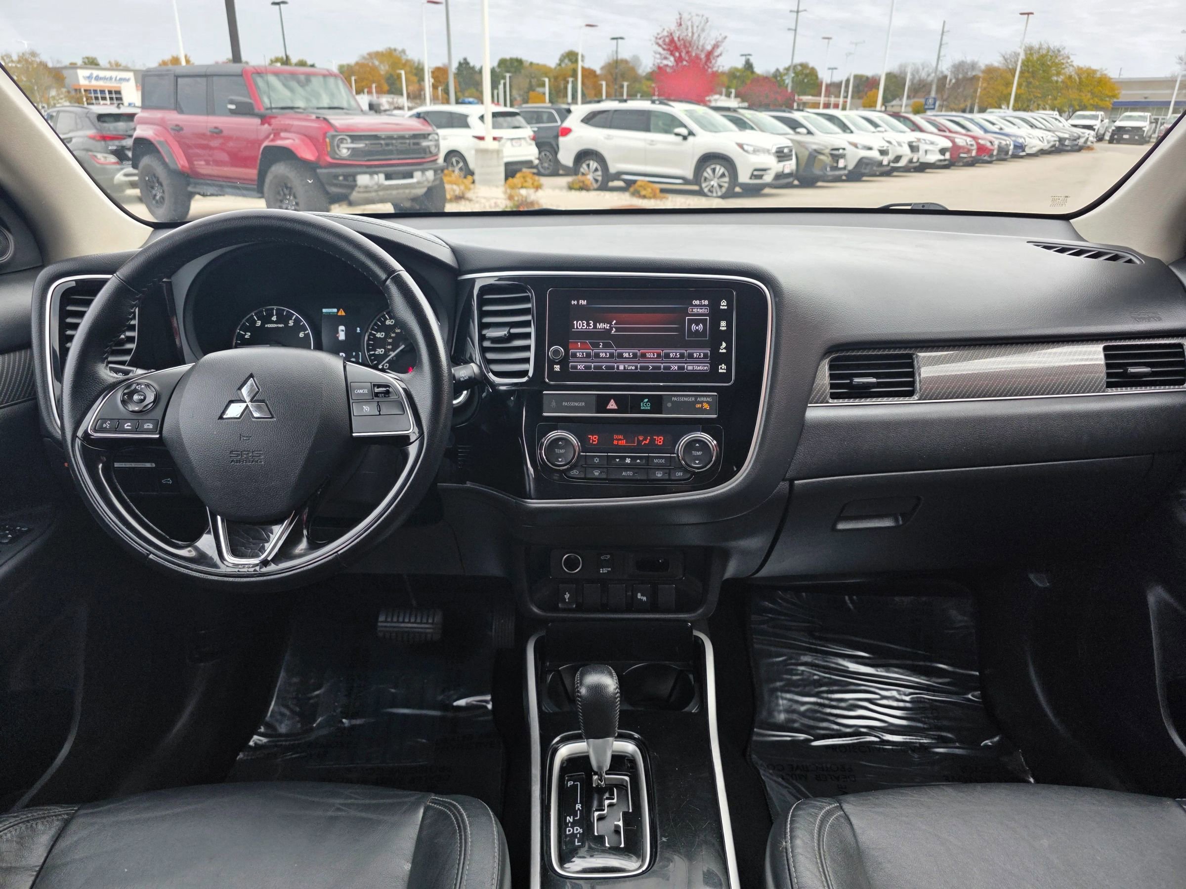 Used 2019 Mitsubishi Outlander SEL image 12
