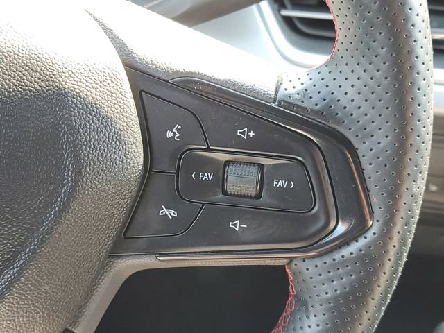 Certified 2024 Chevrolet Trax RS FWD image 21