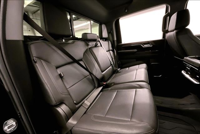 Used 2024 GMC Sierra 2500 SLT w/ SLT Premium Package image 25