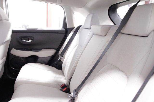 Certified 2024 Honda HR-V LX image 18