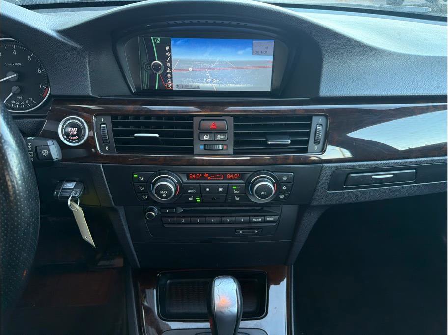 Used 2011 BMW 328i Sedan image 17