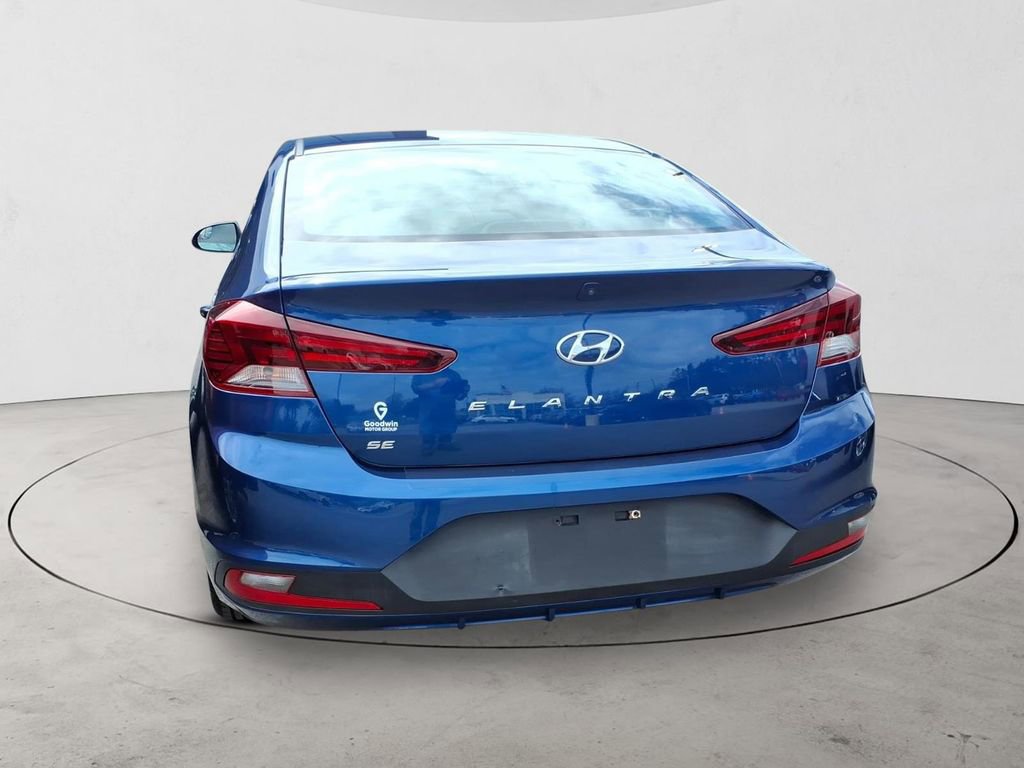 Used 2019 Hyundai Elantra SE FWD image 7