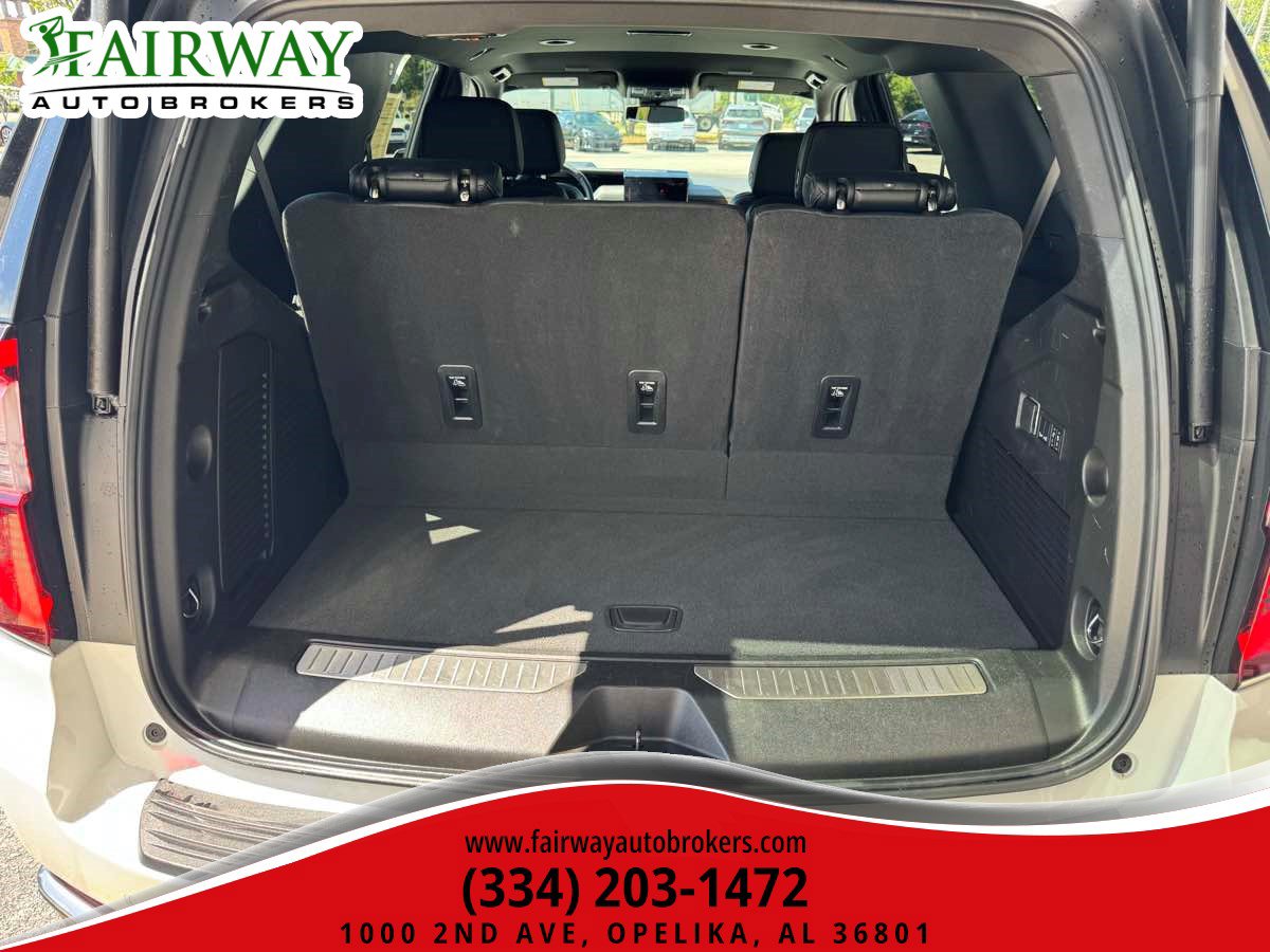 Used 2025 GMC Yukon Denali AWD/4WD image 43