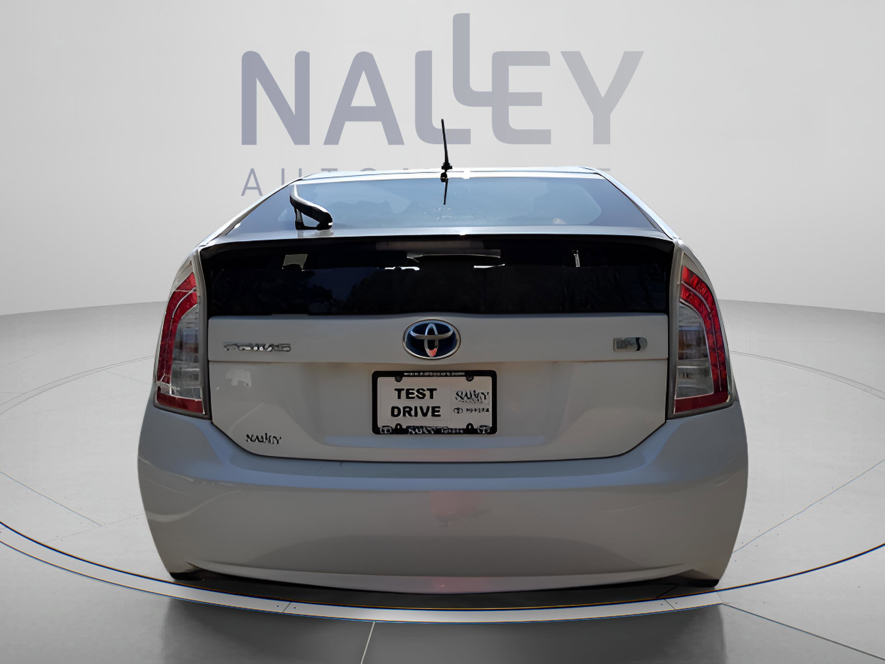 Used 2013 Toyota Prius Two image 4