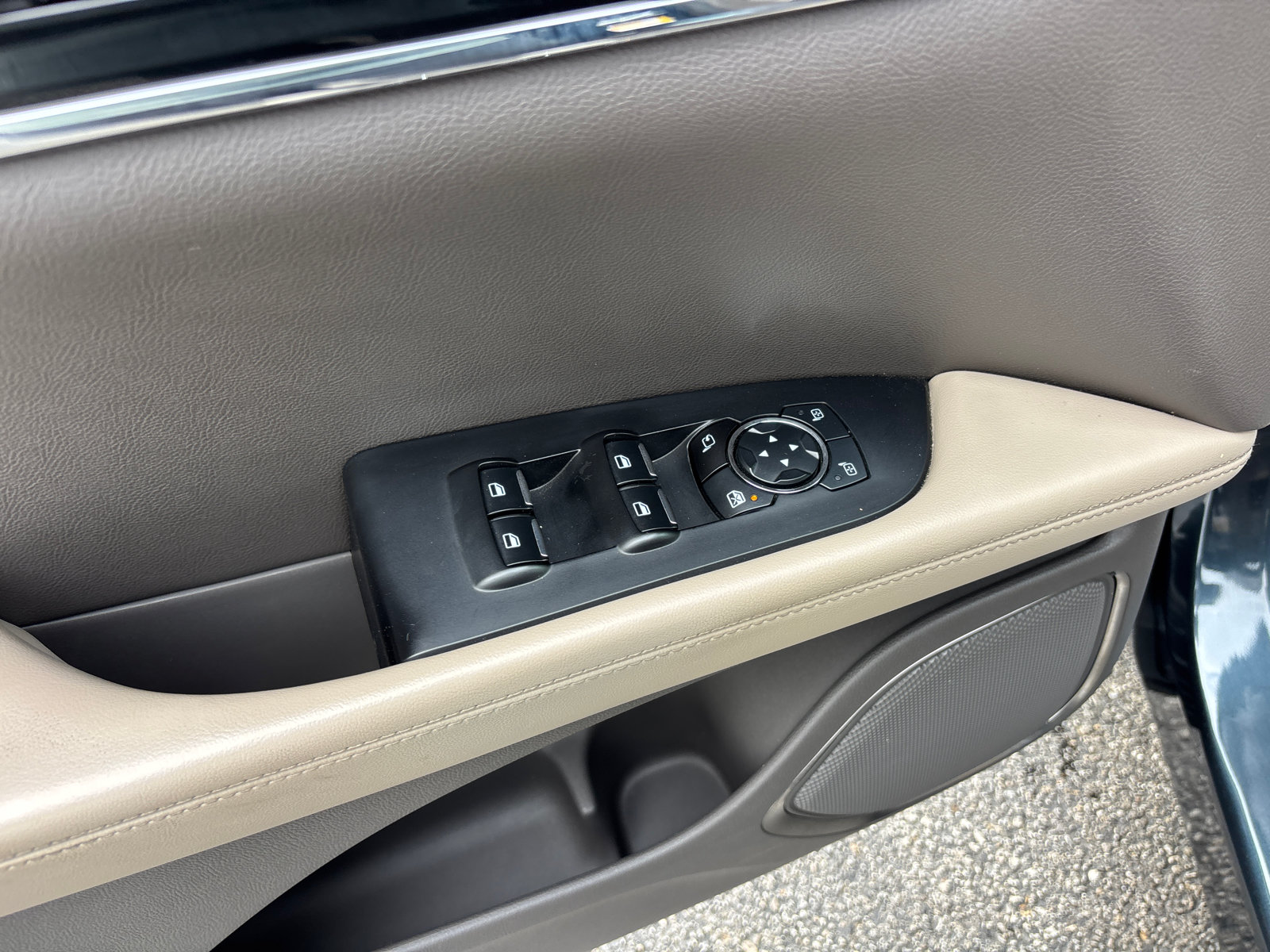 Certified 2023 Lincoln Nautilus AWD w/ Premium Package image 13