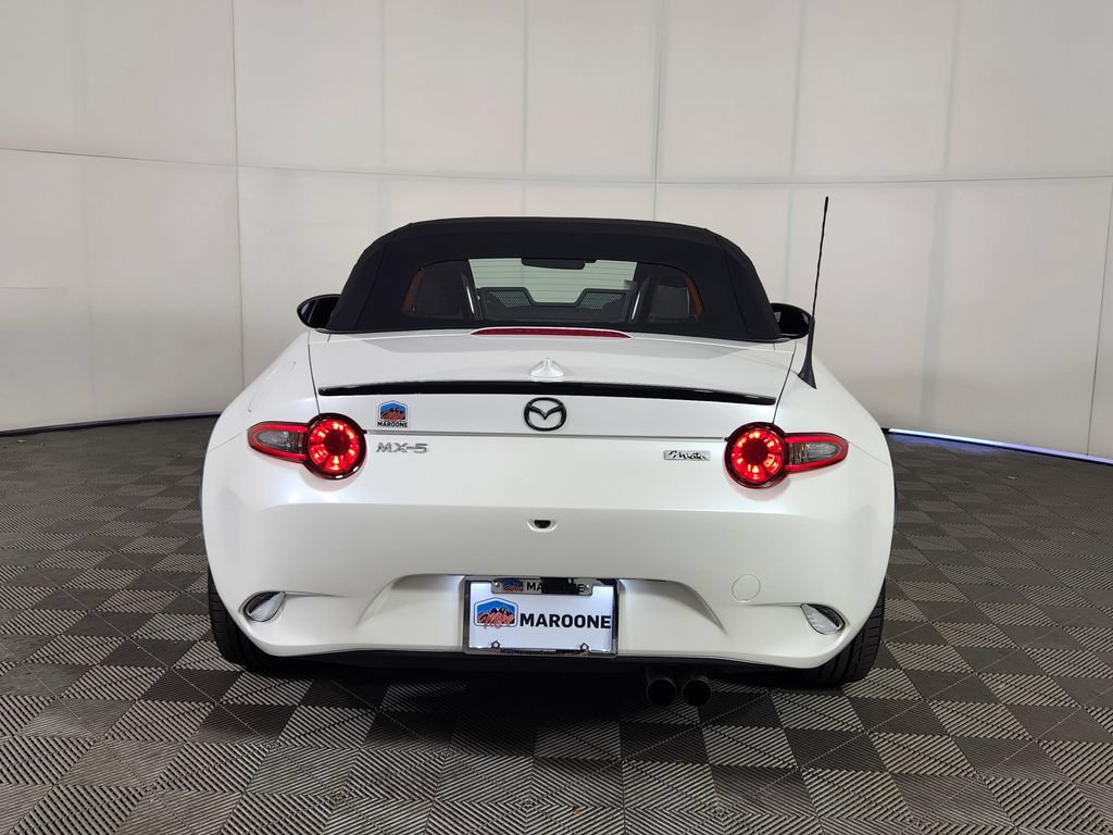 Used 2023 MAZDA MX-5 Miata Club w/ Interior Package RWD image 6