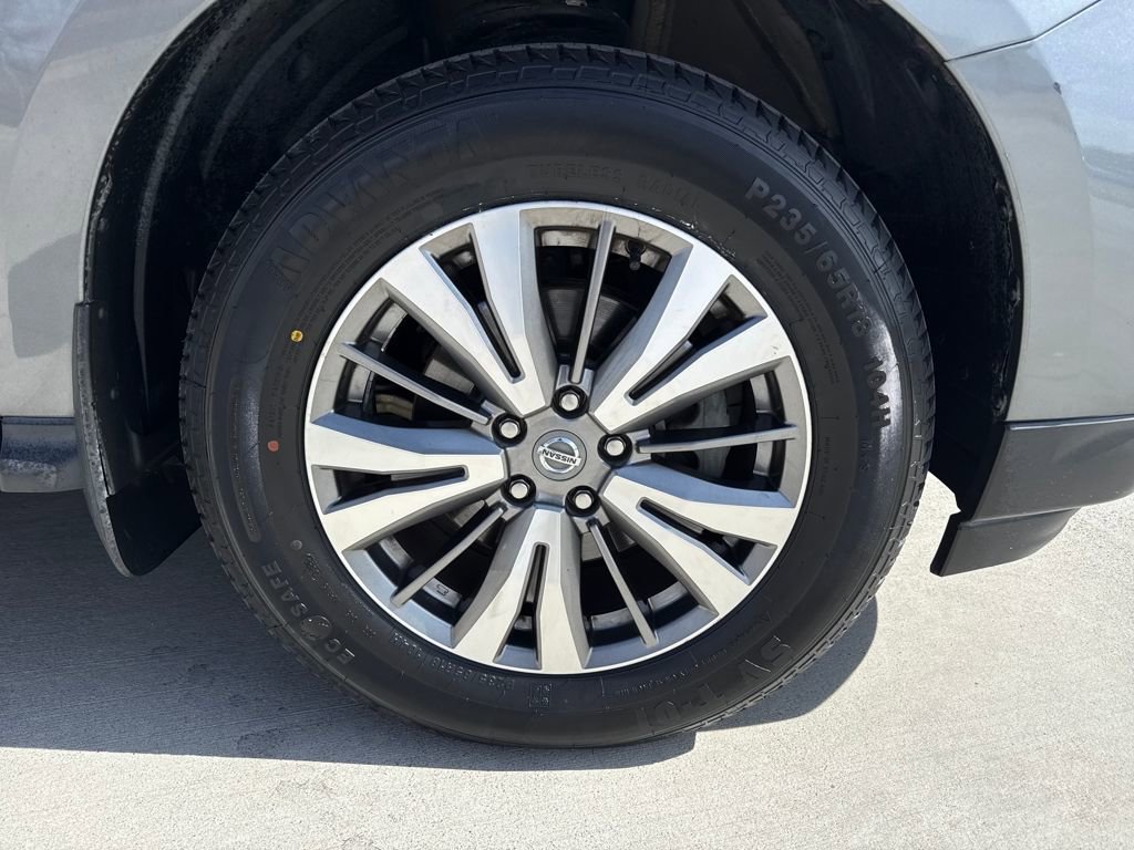 Used 2020 Nissan Pathfinder SL image 17