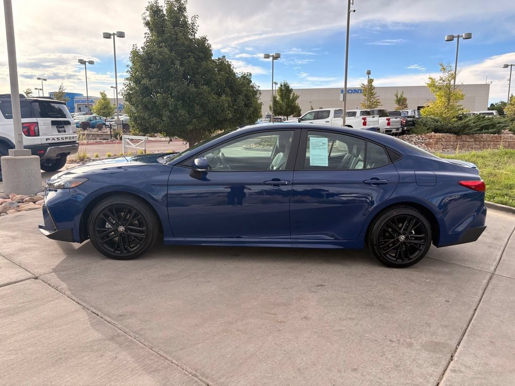 Used 2026 Toyota Camry SE FWD image 4