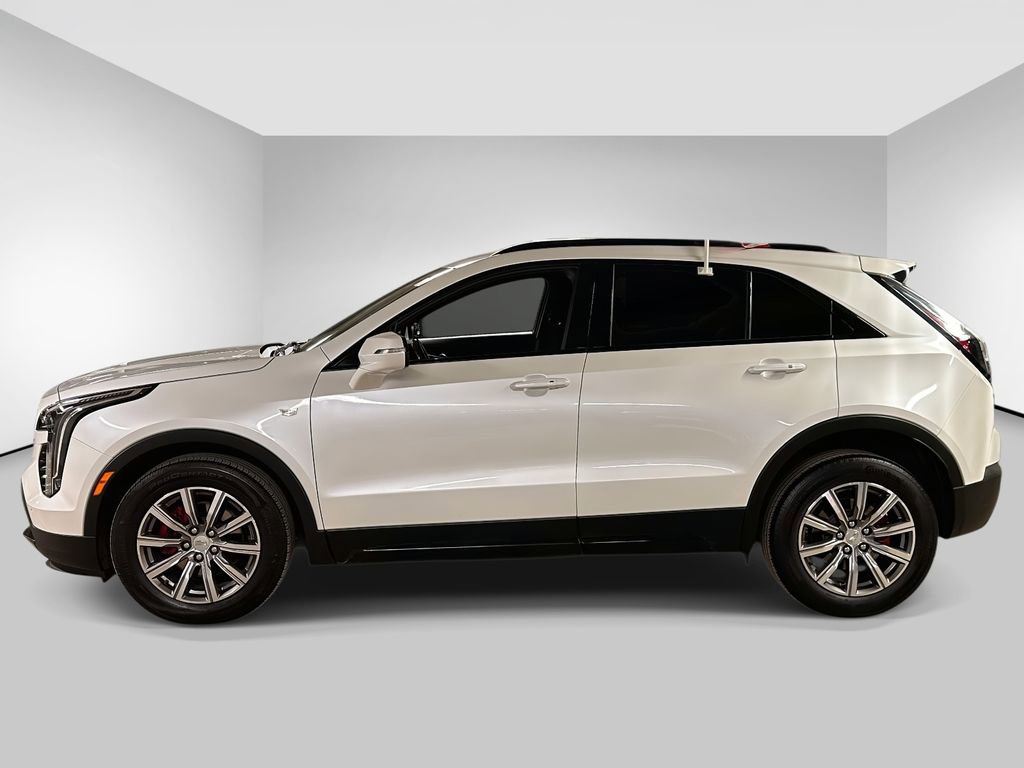 Used 2021 Cadillac XT4 Sport image 2