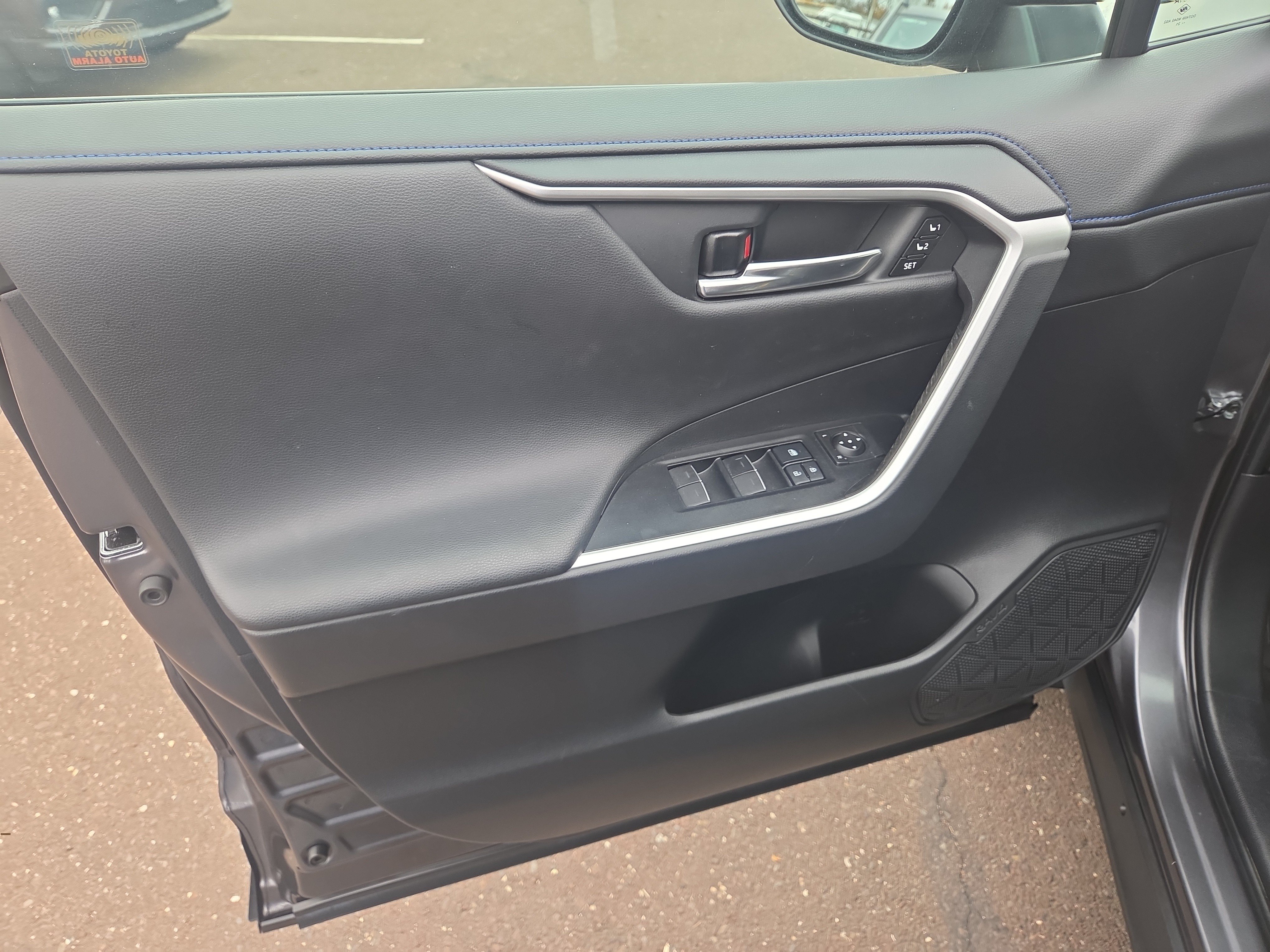 Certified 2022 Toyota RAV4 XSE AWD/4WD image 14