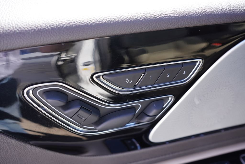 Used 2020 Lincoln Aviator Reserve w/ Equipment Group 202A image 27