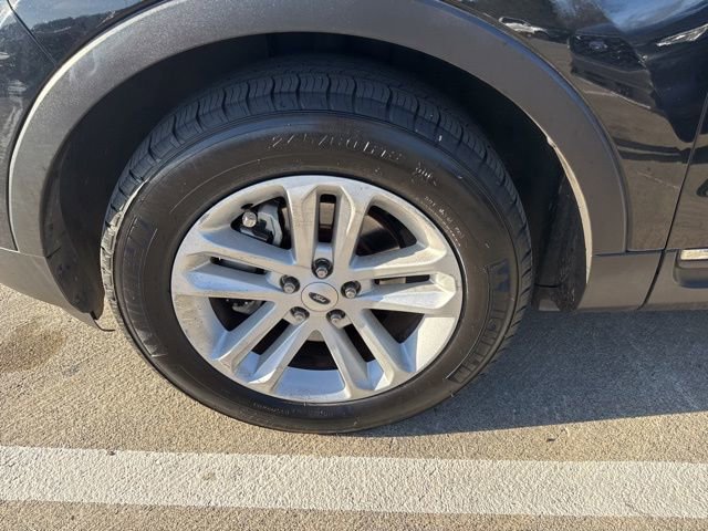 Used 2013 Ford Explorer XLT image 12