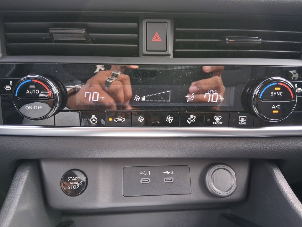 New 2026 Nissan Rogue SV image 15