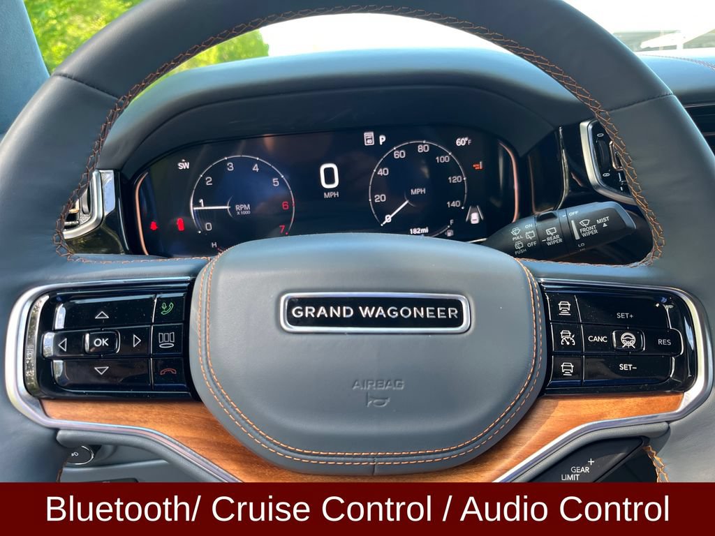 Used 2024 Jeep Grand Wagoneer Series III AWD/4WD image 24
