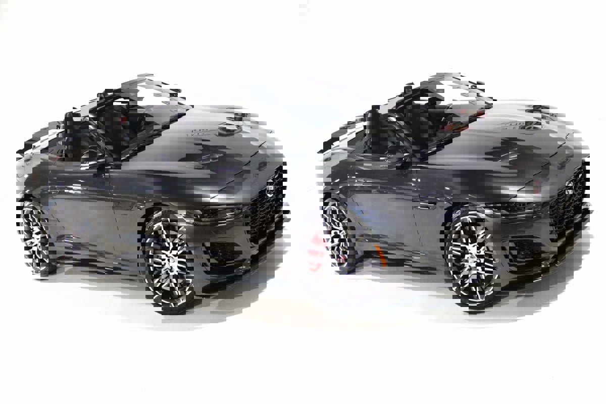 Used 2021 Jaguar F-TYPE R-Dynamic image 84