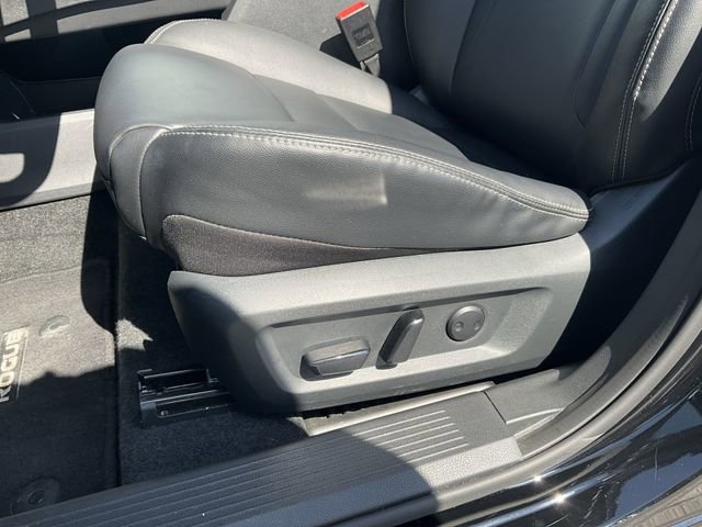 Certified 2026 Nissan Rogue SL AWD/4WD image 28