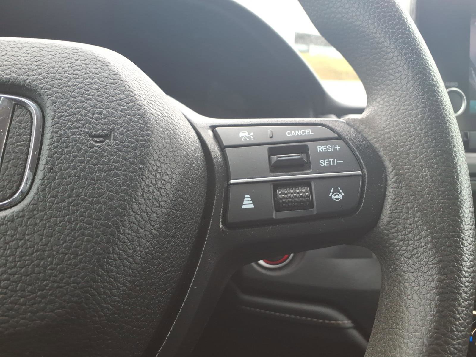 Certified 2023 Honda Accord EX image 29