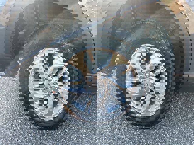 New 2026 Hyundai Venue SE image 39