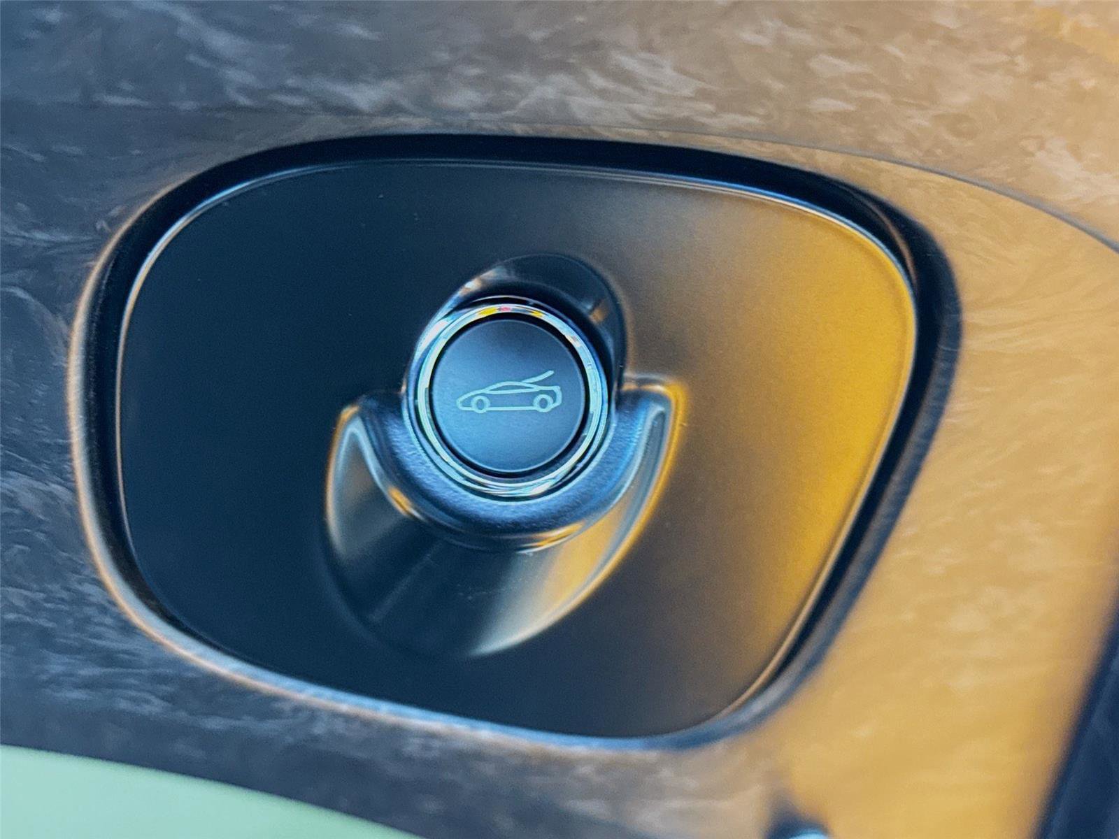 Used 2025 McLaren GTS image 18