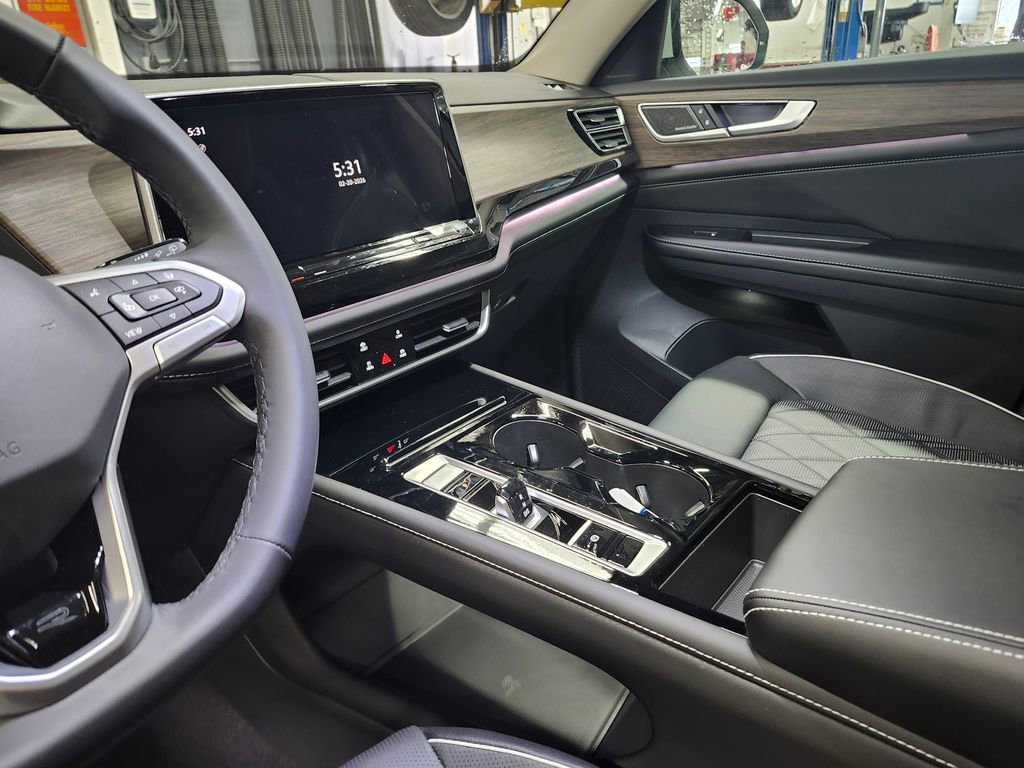 New 2026 Volkswagen Atlas SEL Premium R-Line image 6