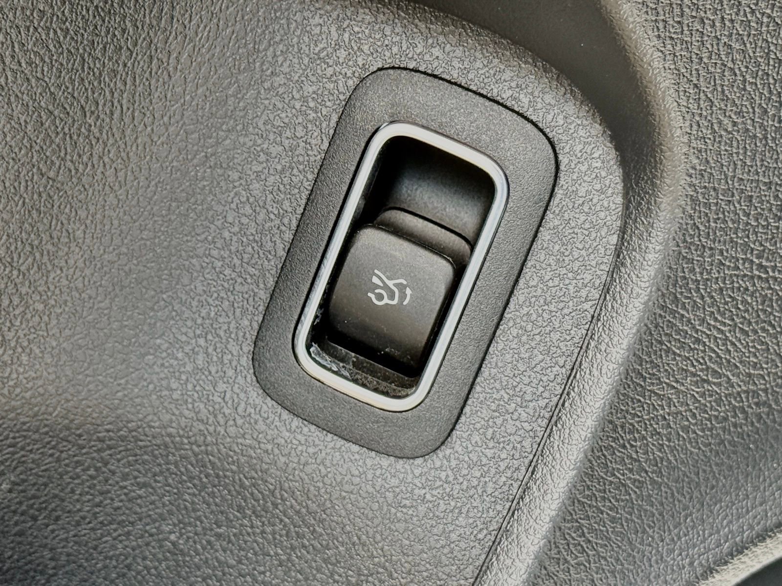 Used 2022 Mercedes-Benz A 220 image 22