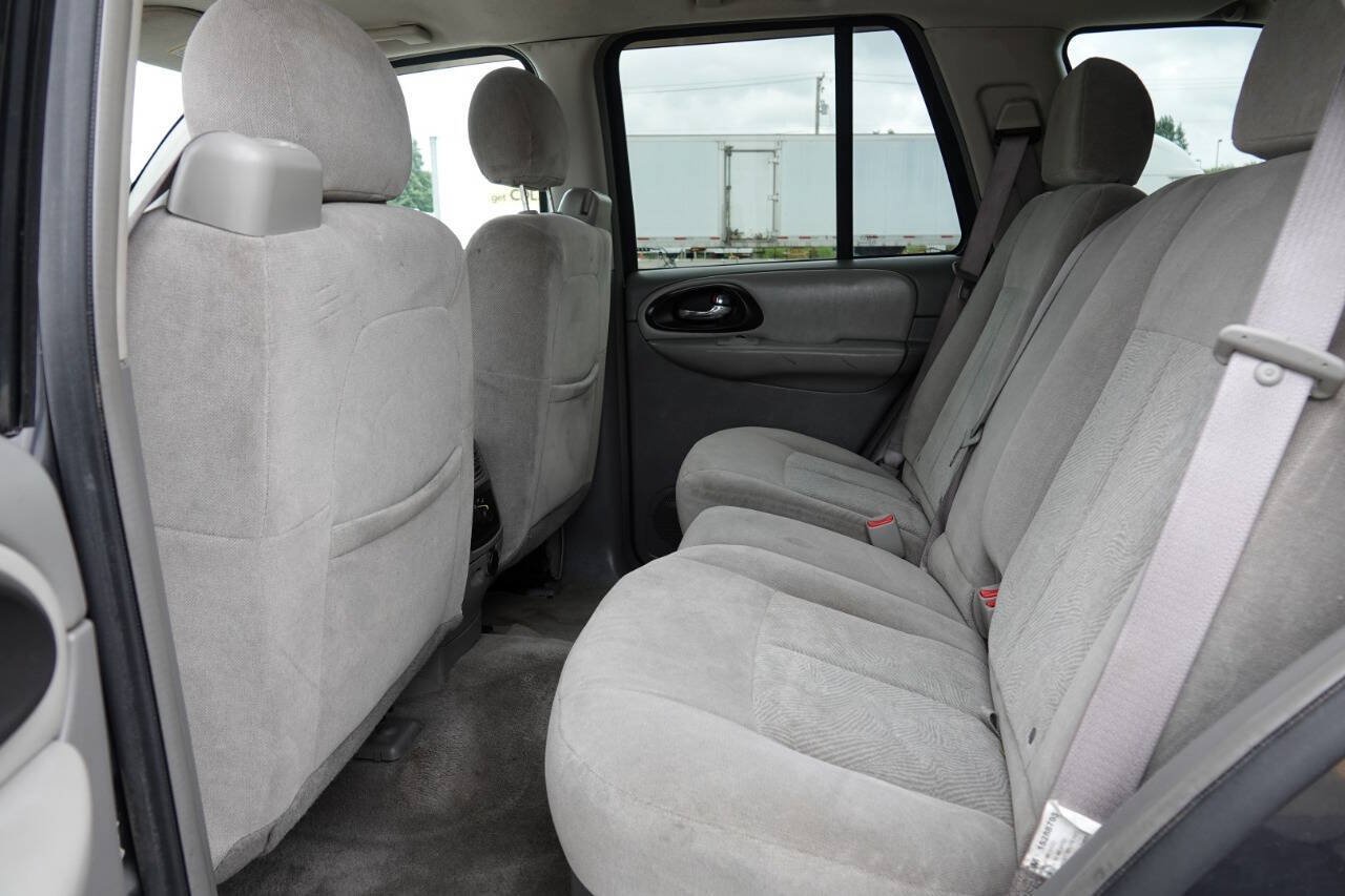 Used 2007 Chevrolet TrailBlazer LS w/ LS Preferred Equipment Group AWD/4WD image 62