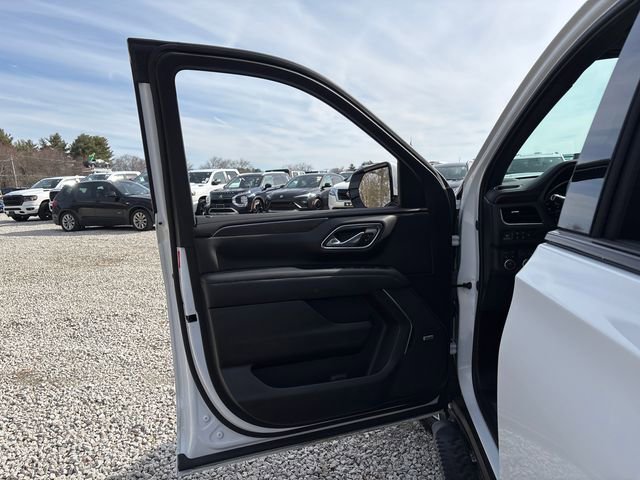 Used 2024 Chevrolet Tahoe Z71 AWD/4WD image 18