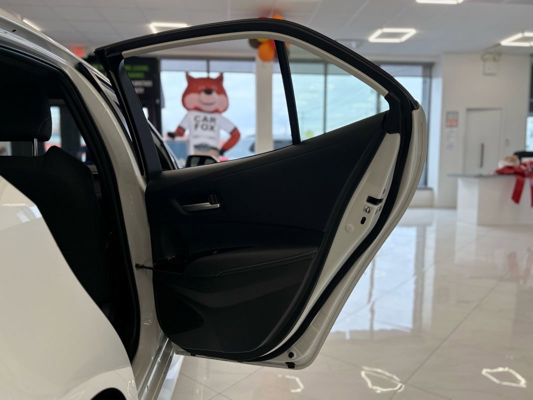 Used 2020 Toyota Corolla SE image 38