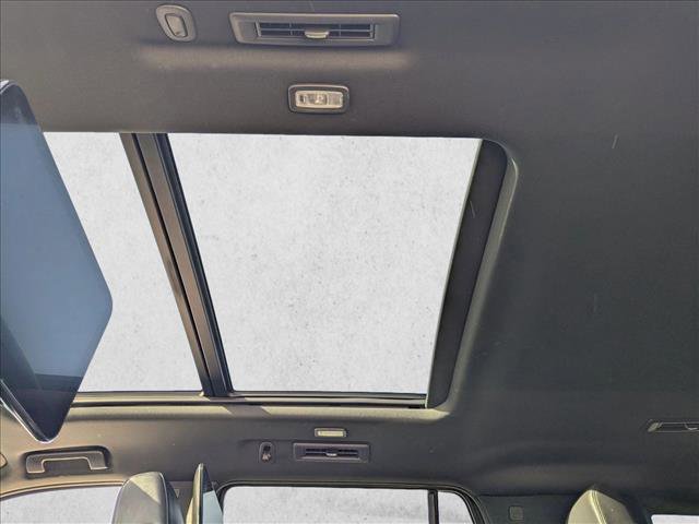 Used 2024 Cadillac Escalade Sport w/ LPO, ONYX Package image 21