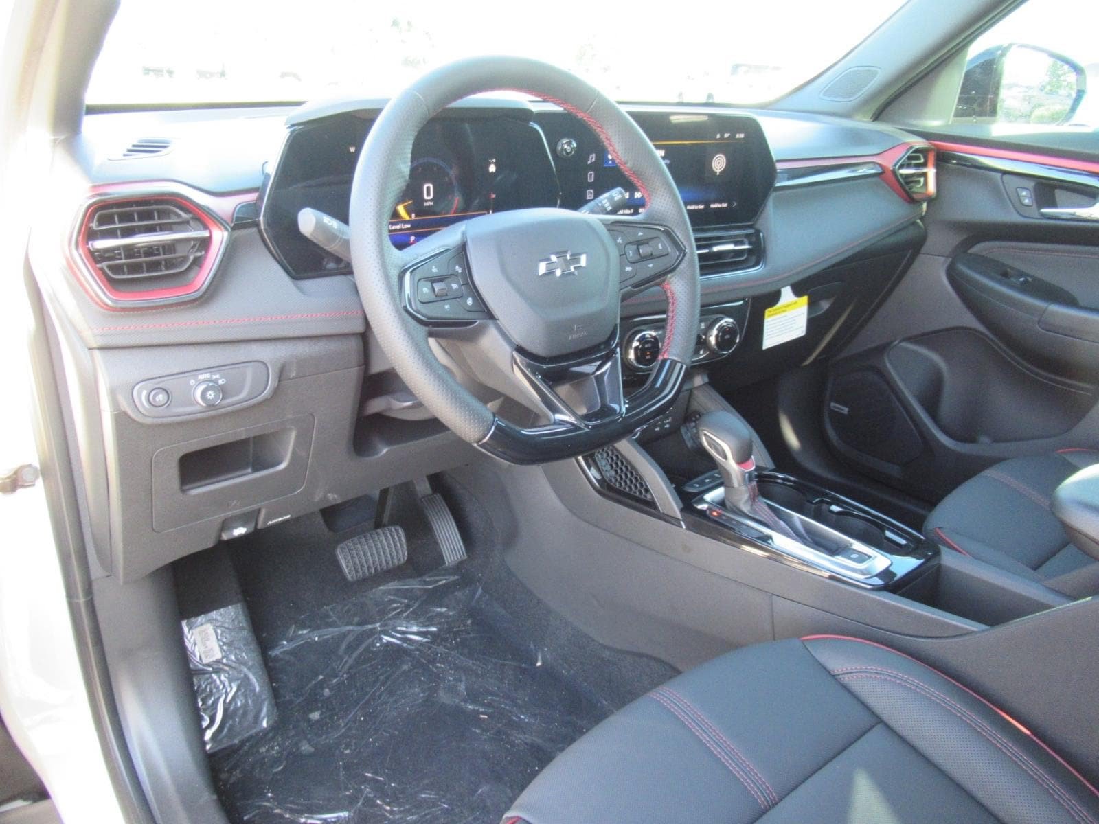 New 2026 Chevrolet TrailBlazer RS w/ Convenience Package FWD image 18
