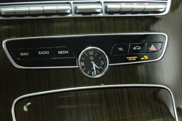 Used 2021 Mercedes-Benz C 300 Sedan image 20