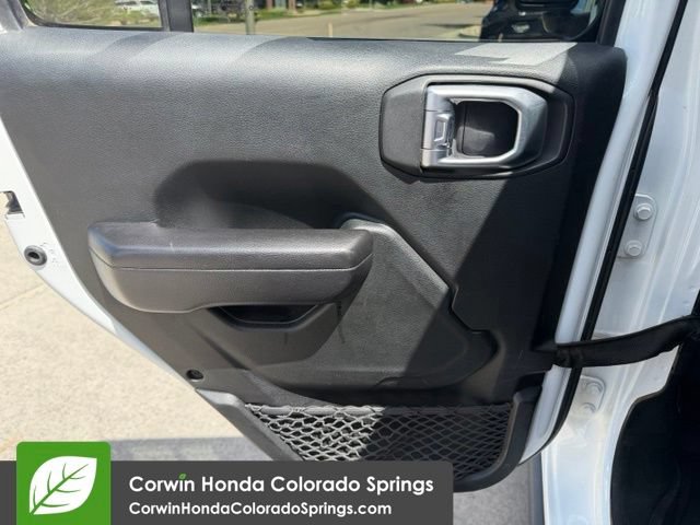 Used 2020 Jeep Gladiator Sport w/ Quick Order Package 24S AWD/4WD image 24
