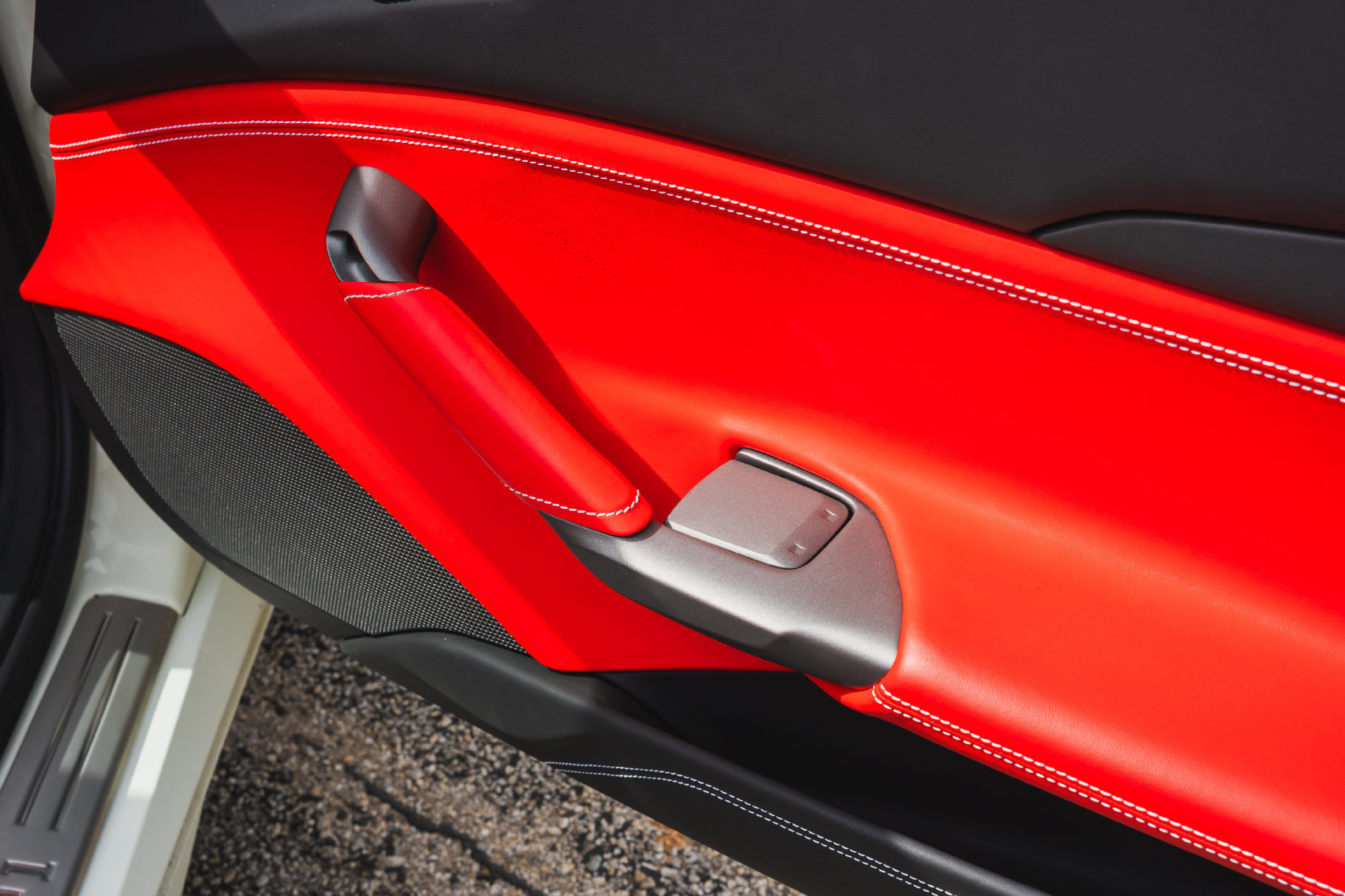 Used 2018 Ferrari 488 Spider RWD image 83