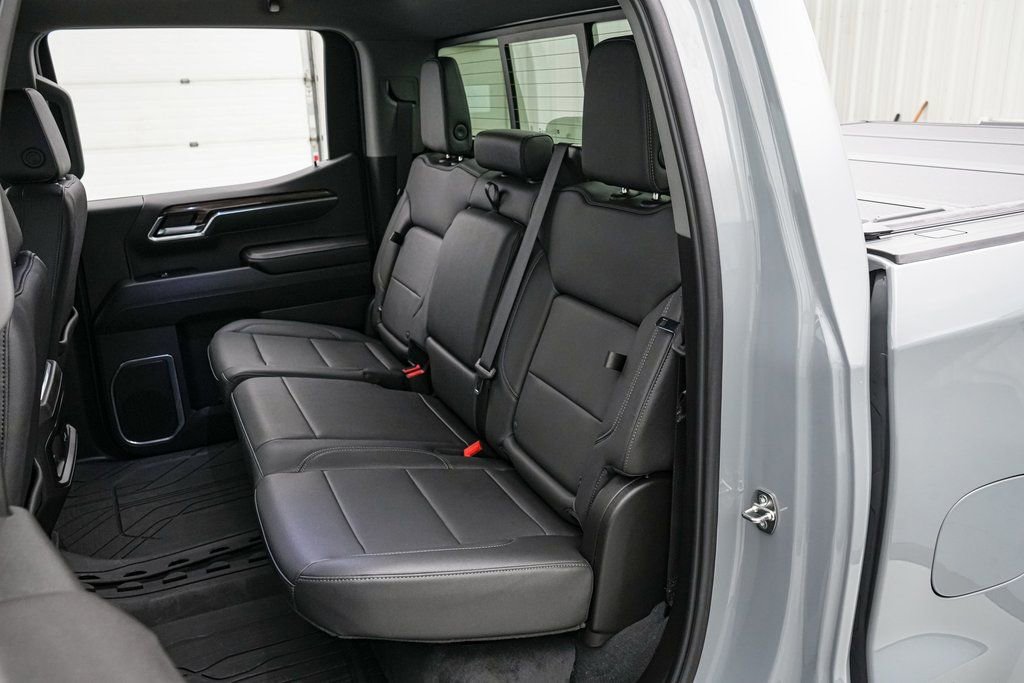 Used 2024 Chevrolet Silverado 1500 RST w/ Convenience Package II image 20