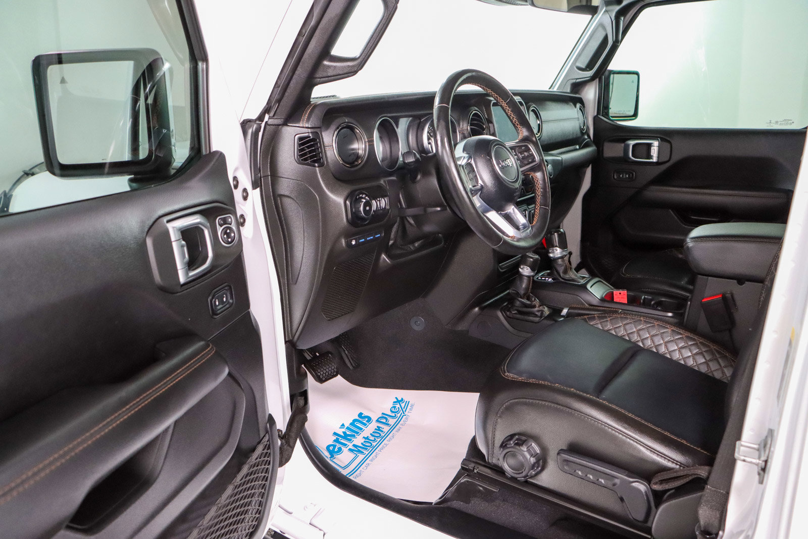 Used 2021 Jeep Wrangler Unlimited Sahara image 4