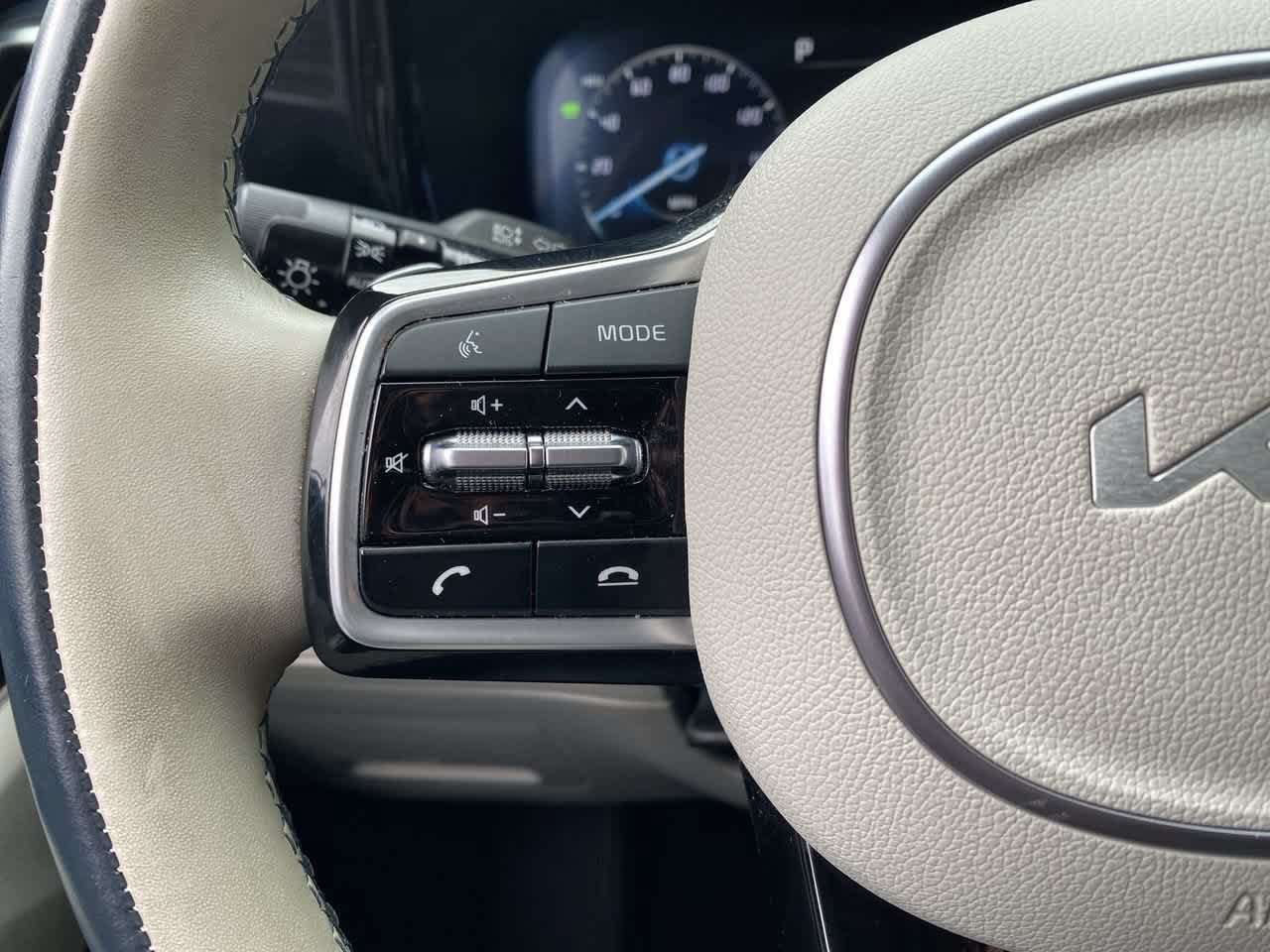 Used 2023 Kia Sorento SX Prestige AWD/4WD image 19