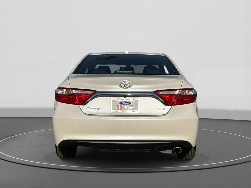 Used 2017 Toyota Camry XLE image 6