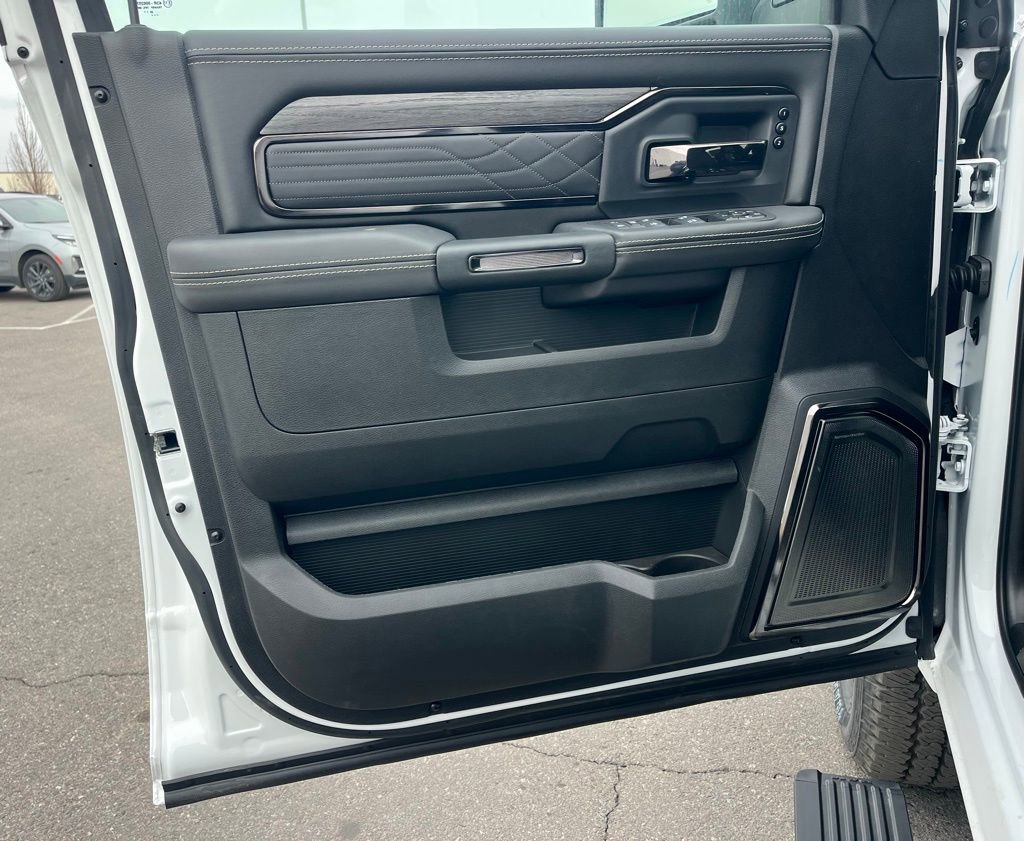 New 2026 RAM 3500 Limited image 10