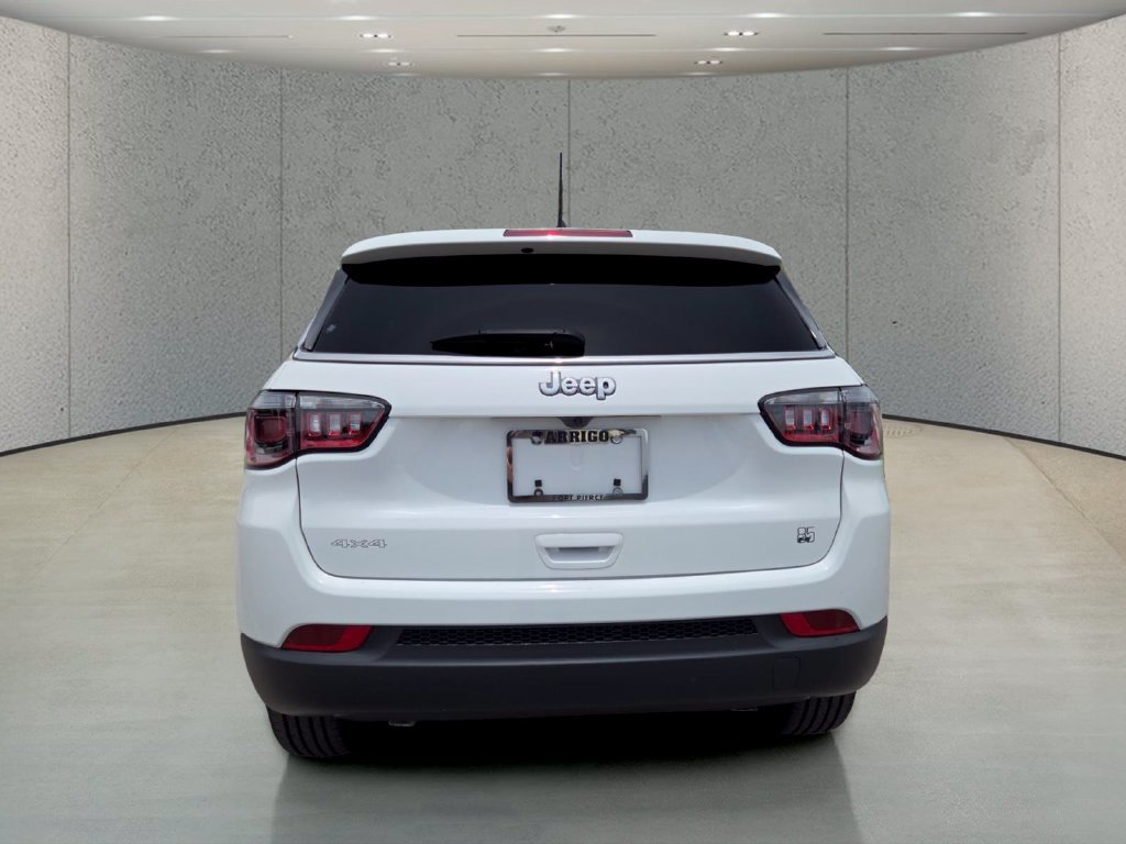 New 2026 Jeep Compass Latitude AWD/4WD image 6