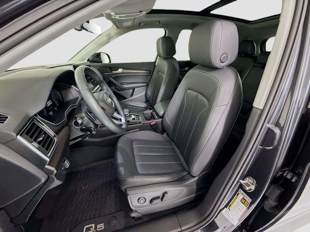Used 2021 Audi Q5 2.0T Premium Plus w/ Premium Plus Package image 19