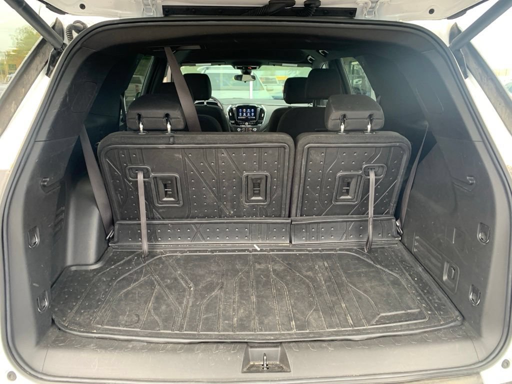 Used 2024 Chevrolet Traverse LT w/ LPO, Floor Liner Package AWD/4WD image 7