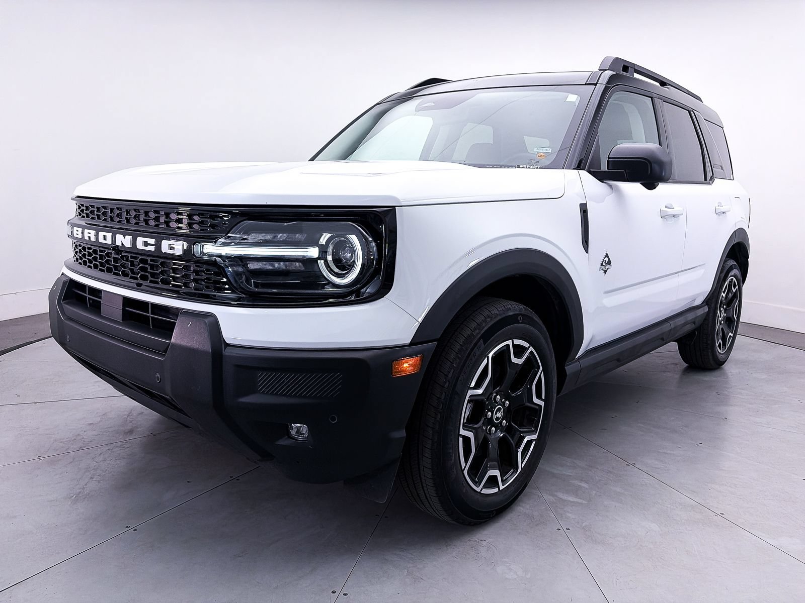 Used 2025 Ford Bronco Sport Outer Banks w/ Outer Banks Tech Package+ AWD/4WD image 12