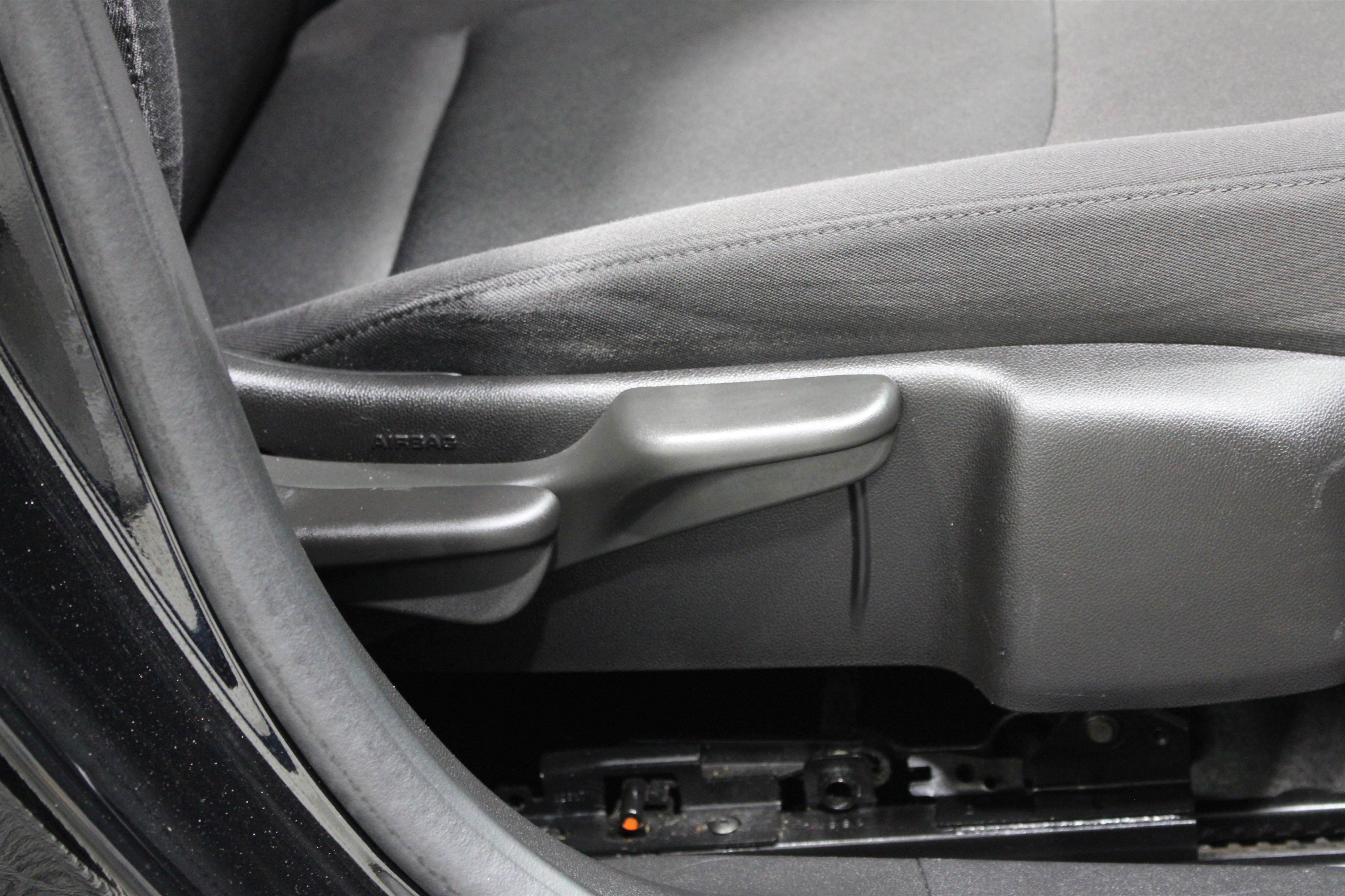Used 2018 Chevrolet Malibu LS FWD image 25