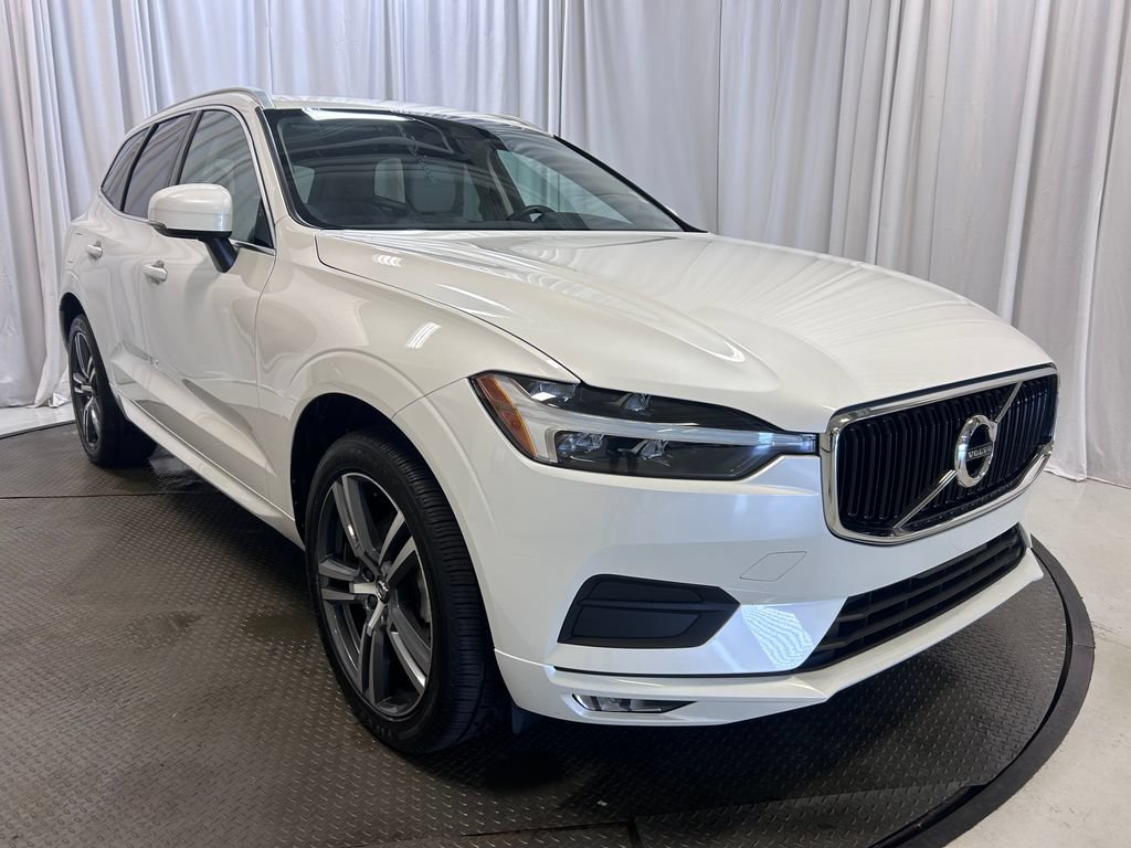 Used 2021 Volvo XC60 T5 Momentum w/ Climate Package FWD image 23