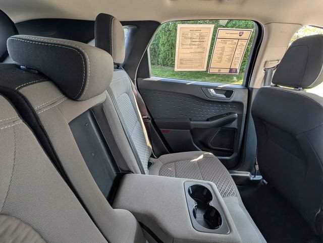Used 2020 Ford Escape SE FWD image 29