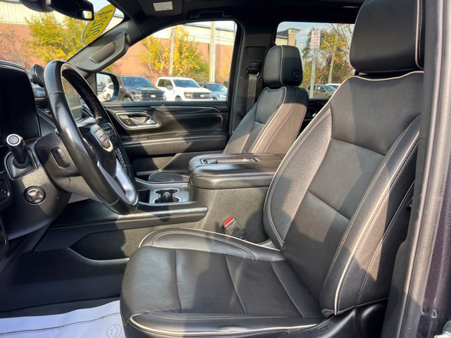 Used 2024 GMC Yukon SLT w/ SLT Luxury Package AWD/4WD image 26