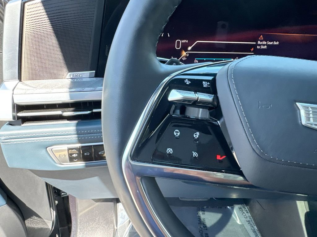 Used 2025 Cadillac Escalade IQ Sport 2 w/ LPO, ONYX Package image 17