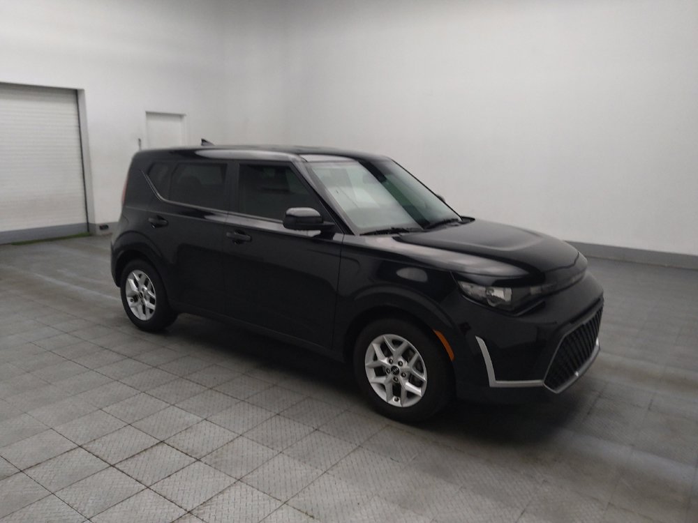 Used 2023 Kia Soul LX w/ LX Technology Package image 11