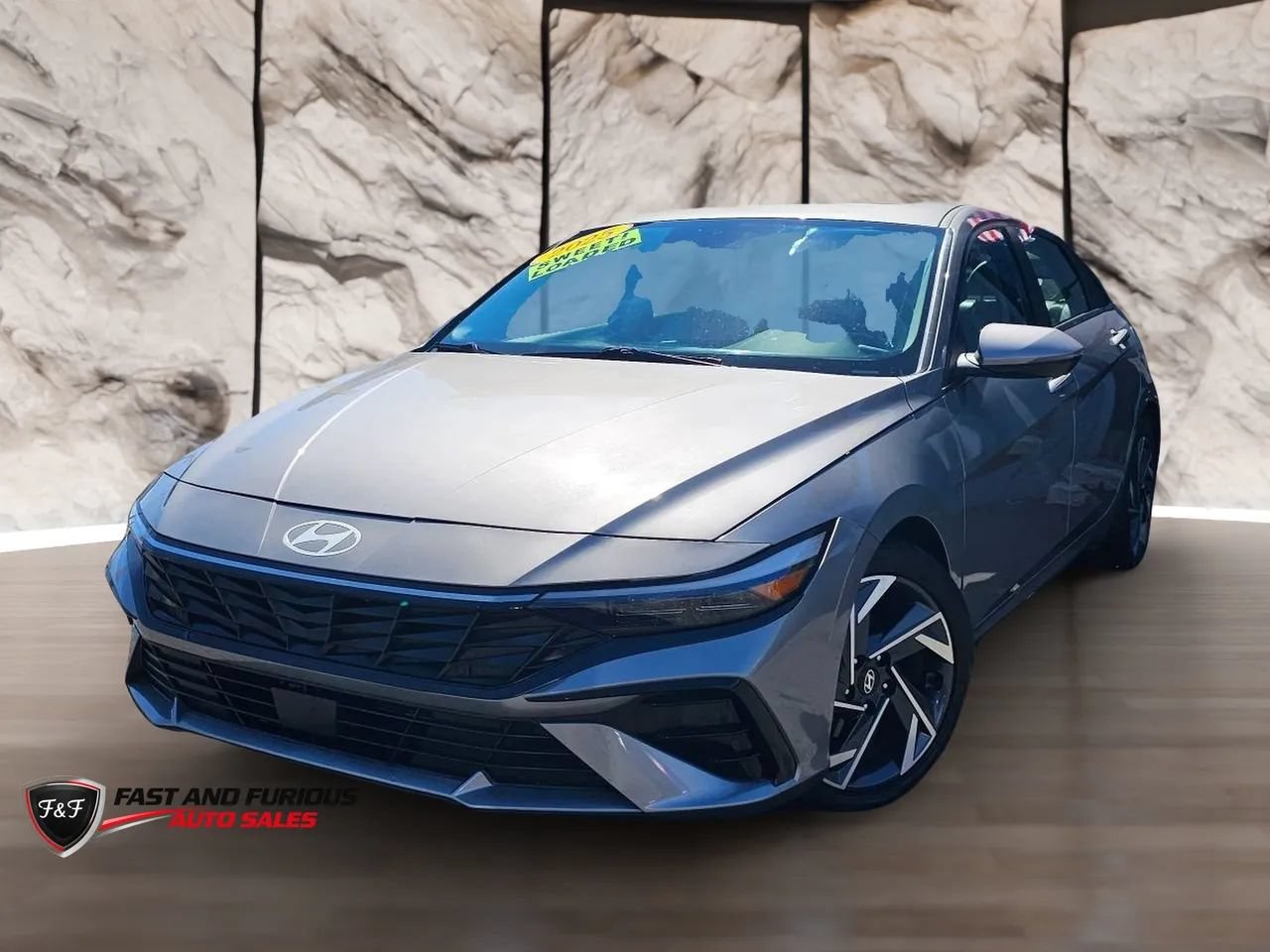 Used 2025 Hyundai Elantra Limited FWD image 3