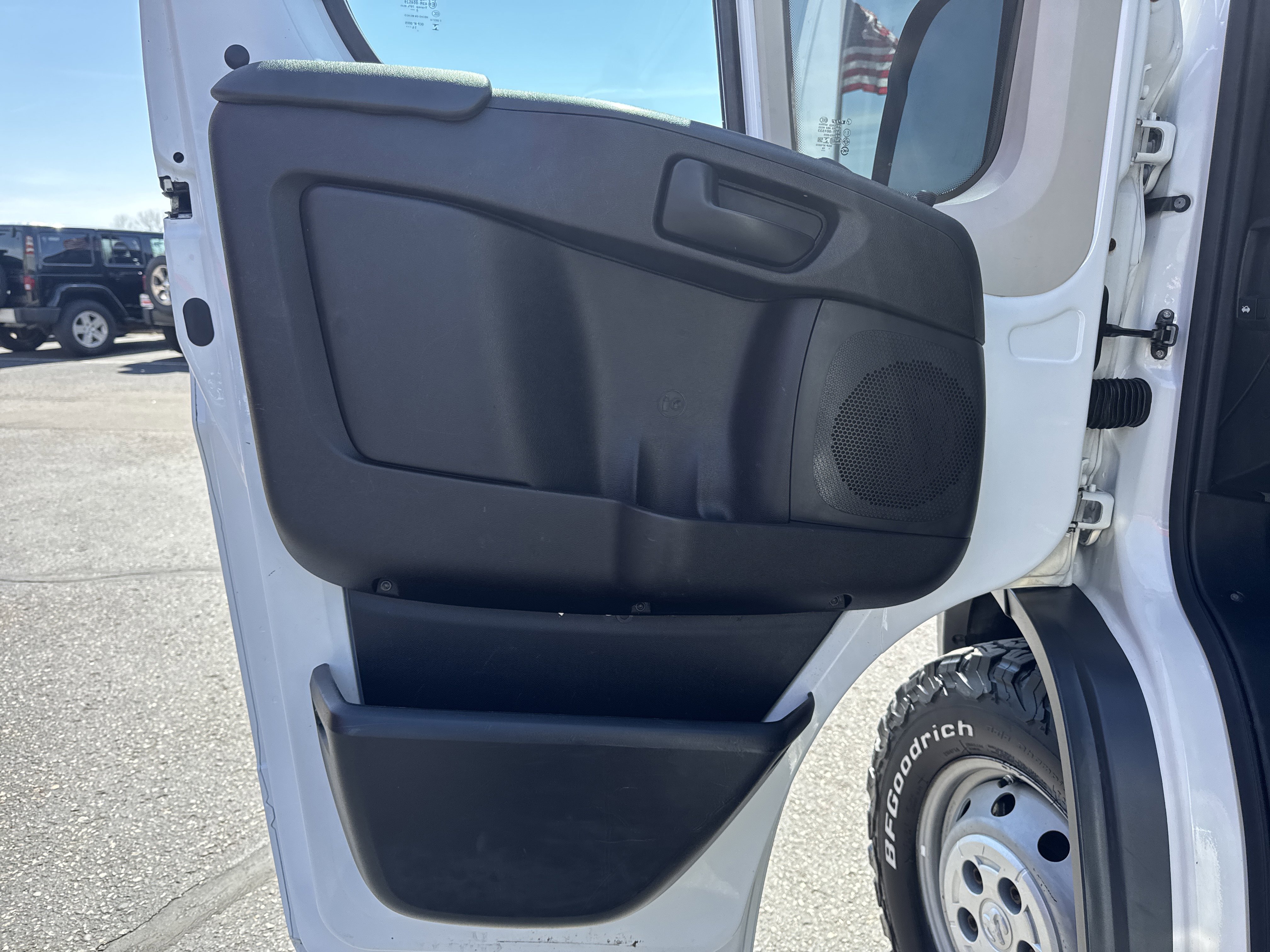 Used 2015 RAM ProMaster 3500 w/ Interior Convenience Group image 13